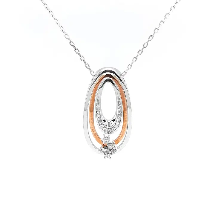 Gold-Anhänger mit Diamanten