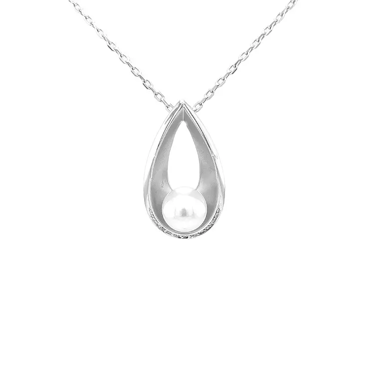 Goldanhänger Naturperle und Diamanten