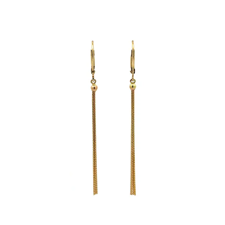 Goldfarbene Ohrringe mit Anhänger