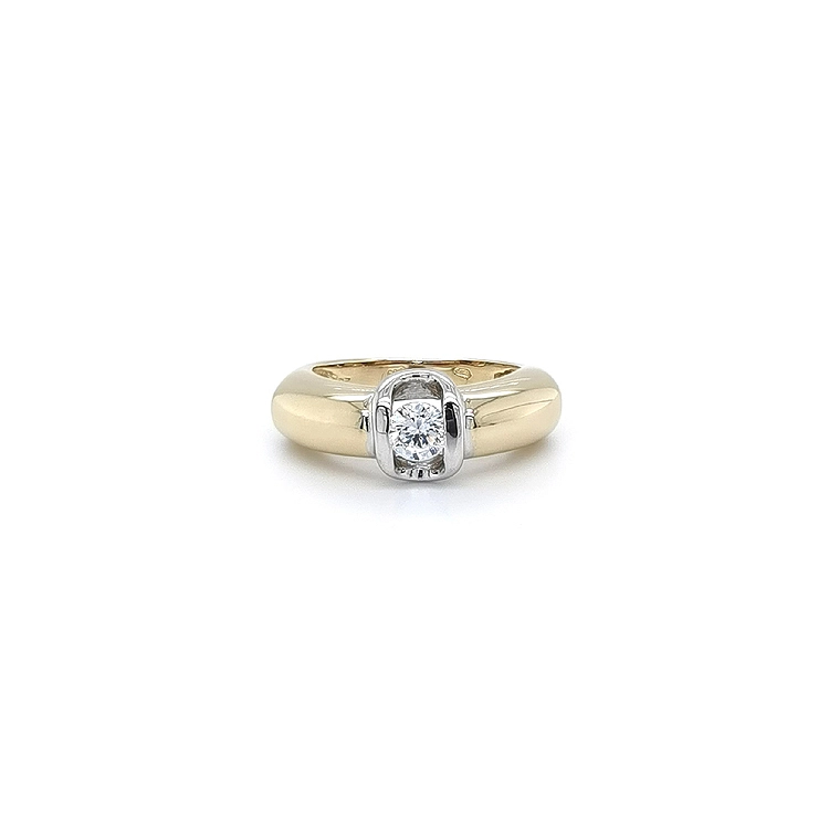 Ring mit Ziron aus kombiniertem Gold