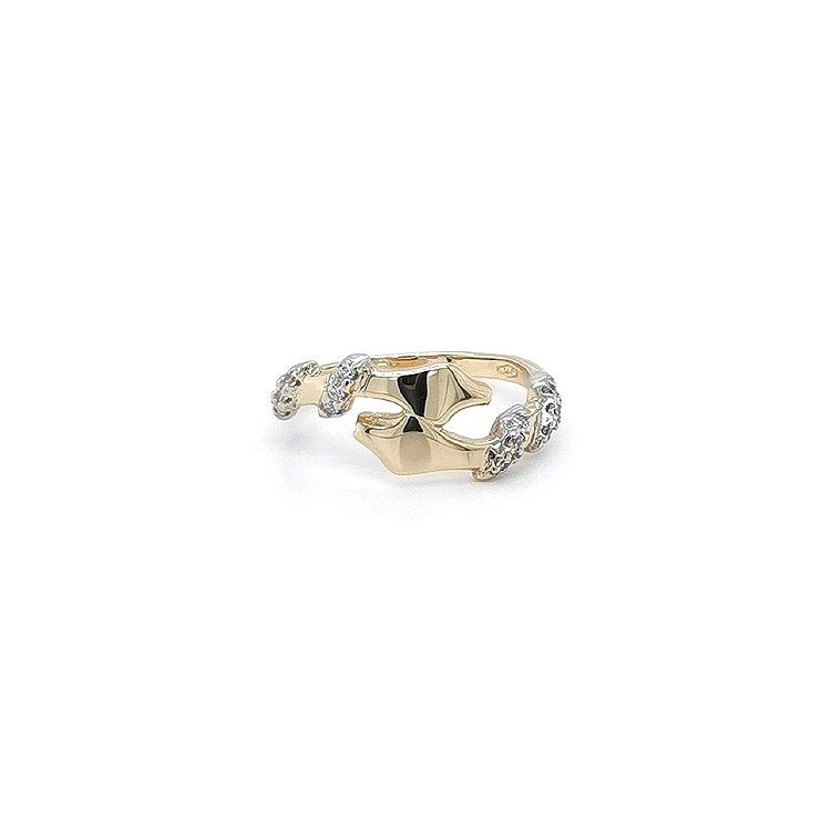 Ring mit Zirkonias in Gold-Kombination
