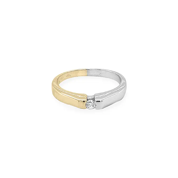 Gold Verlobungsring mit Zirkon