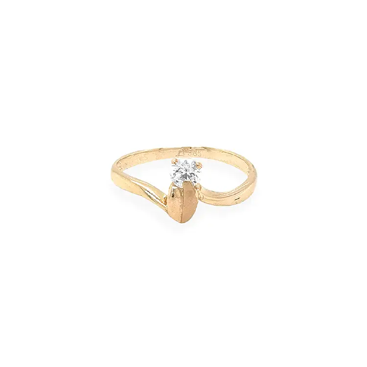 Gold Verlobungsring mit Zirkon