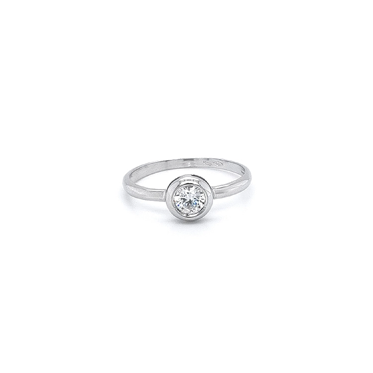 Verlobungsring mit Zirkon aus Weißgold