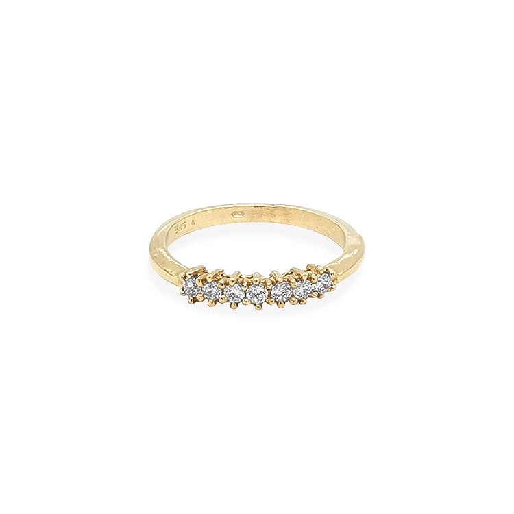 Goldring mit Zirkonen
