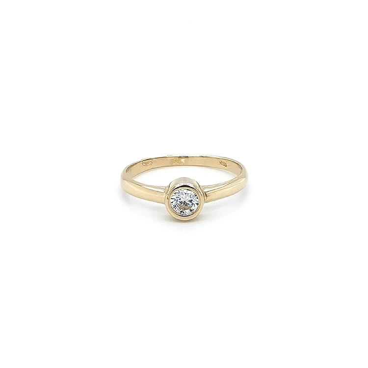 Gold Verlobungsring mit Zirkon