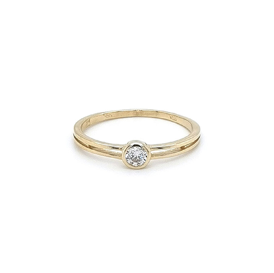 Gold Verlobungsring mit Zirkon