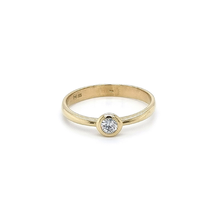 Gold Verlobungsring mit Zirkon