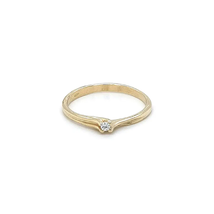 Gold Verlobungsring mit Zirkon