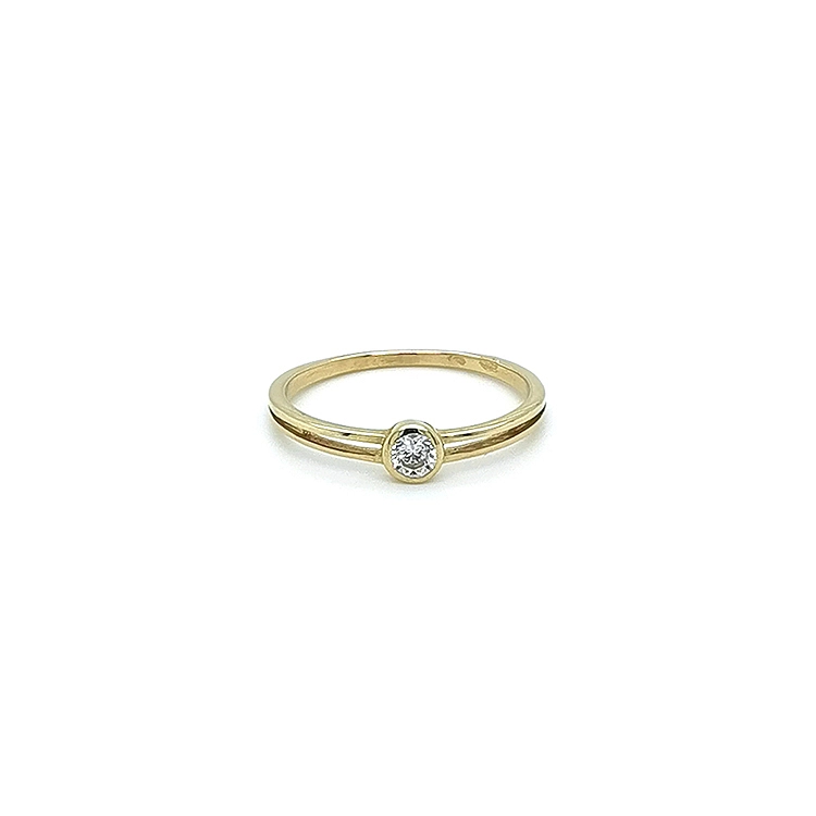 Gold Verlobungsring mit Zirkon