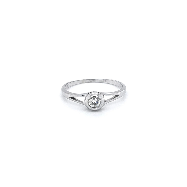 Verlobungsring mit Zirkon aus Weißgold