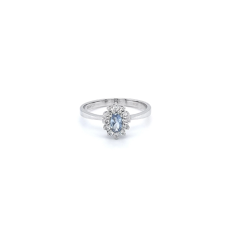 Ring mit Weißgoldtopas