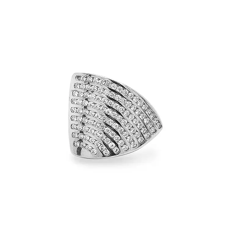 Goldring mit Zirkonen