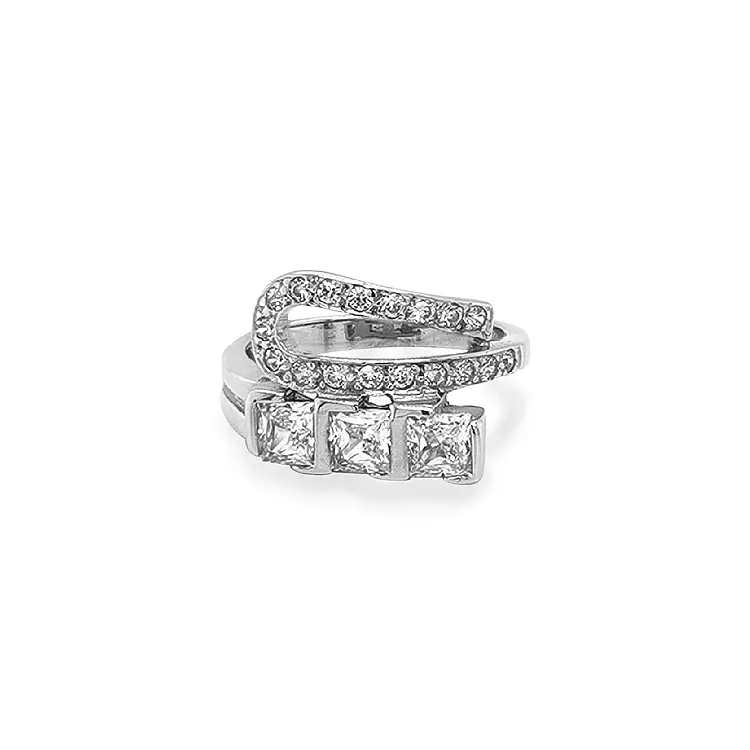 Goldring mit Zirkonen