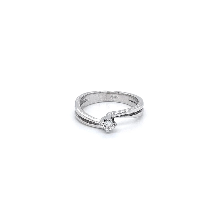 Verlobungsring mit Zirkon aus Weißgold