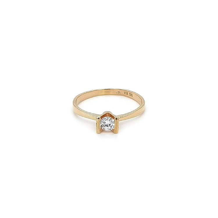 Gold Verlobungsring mit Ziron