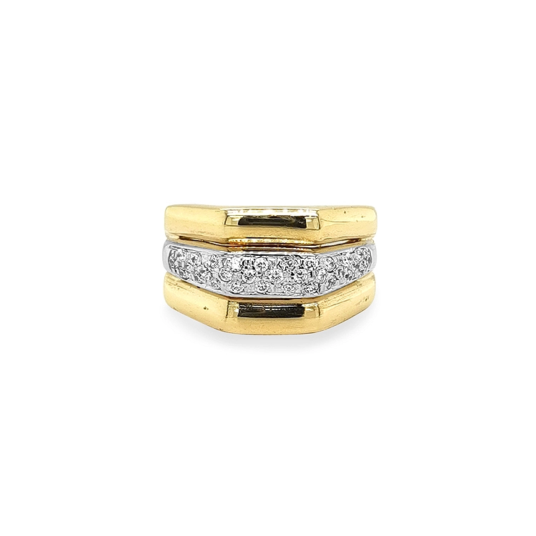 Goldring mit Zirkonen