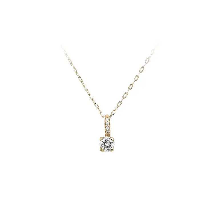 Gold-Anhänger mit Zirkonen