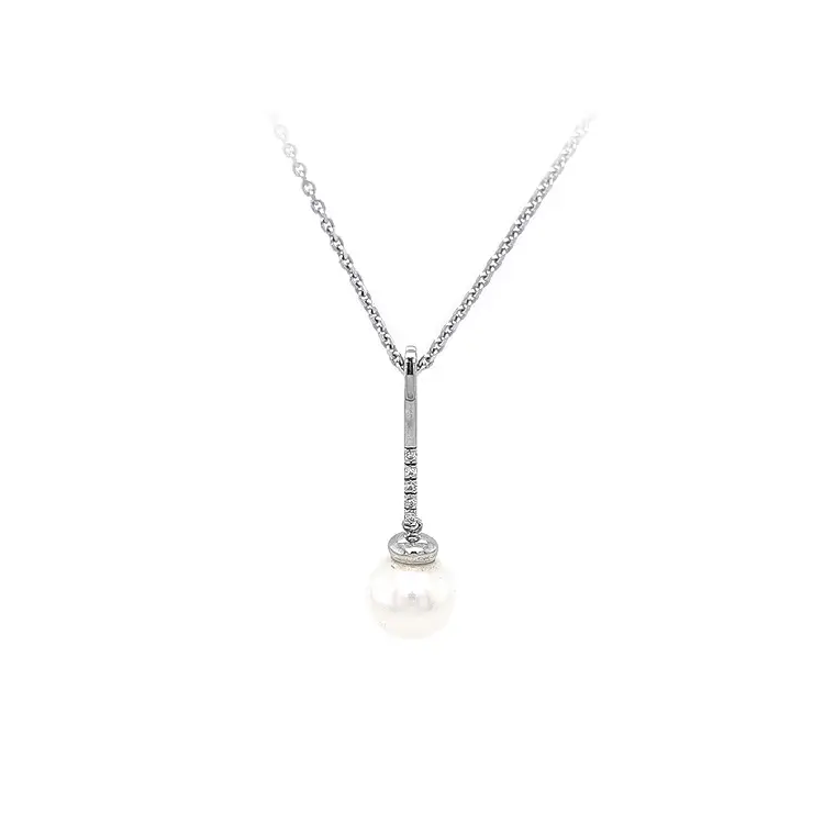 Gold-Halskette mit Perlen und Zirkonen