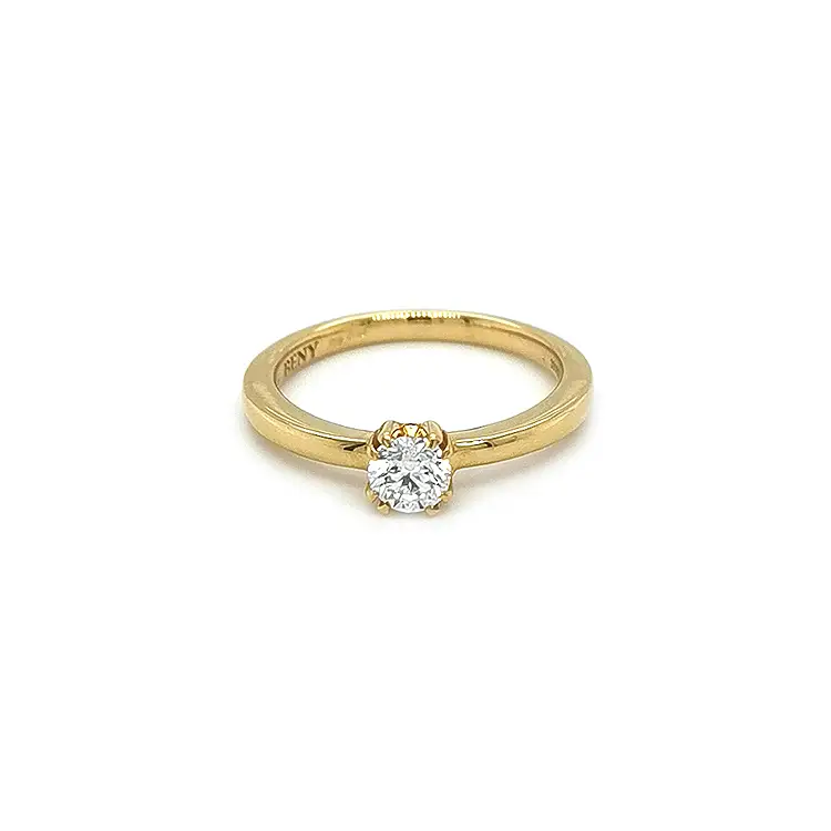Gold Verlobungsring mit Diamant