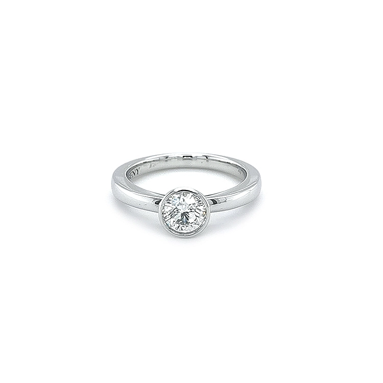 Gold Verlobungsring mit Diamant