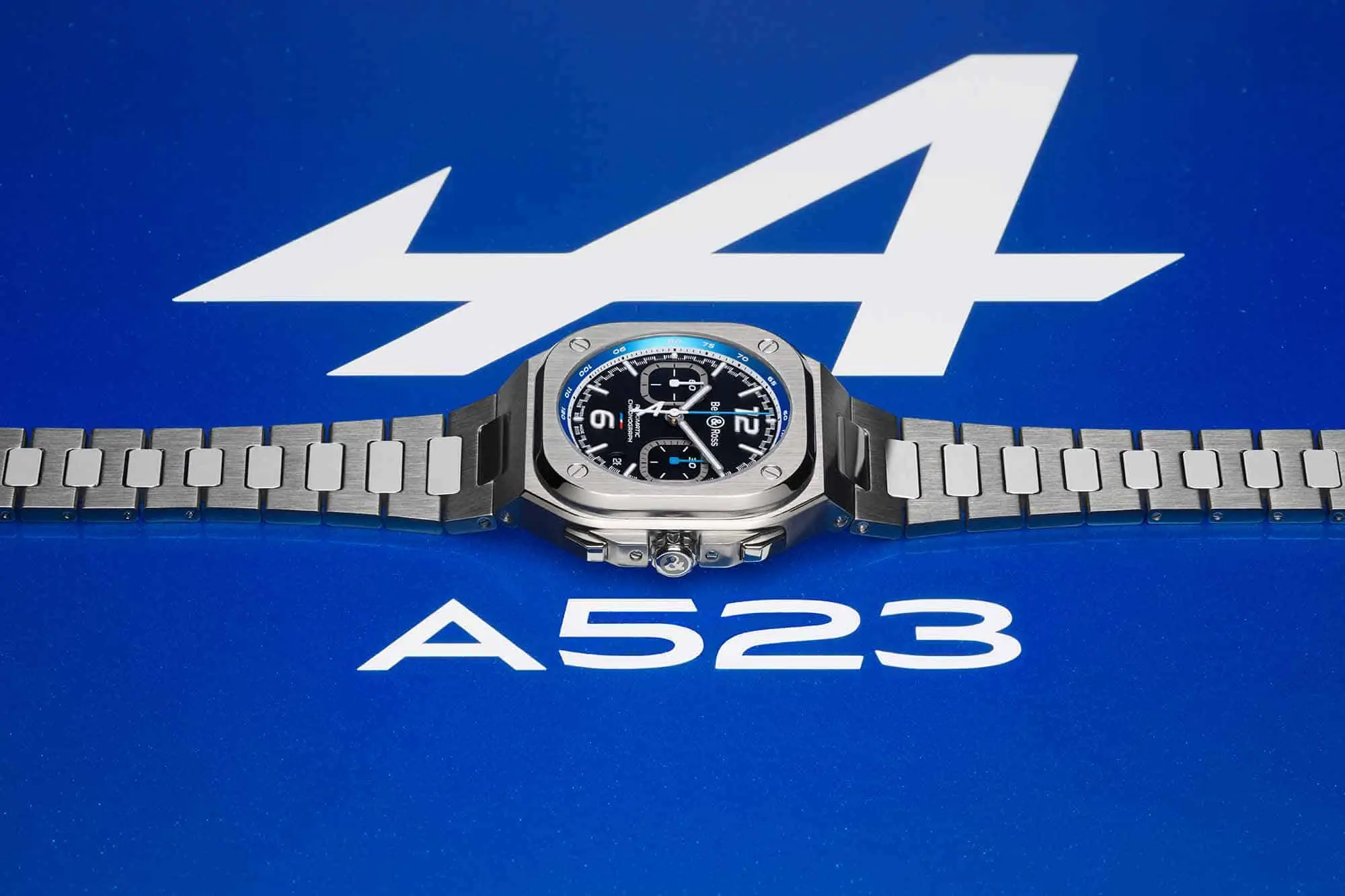 Bell & Ross lanciert elegante Uhr BR 05 in den Farben der Formel 1