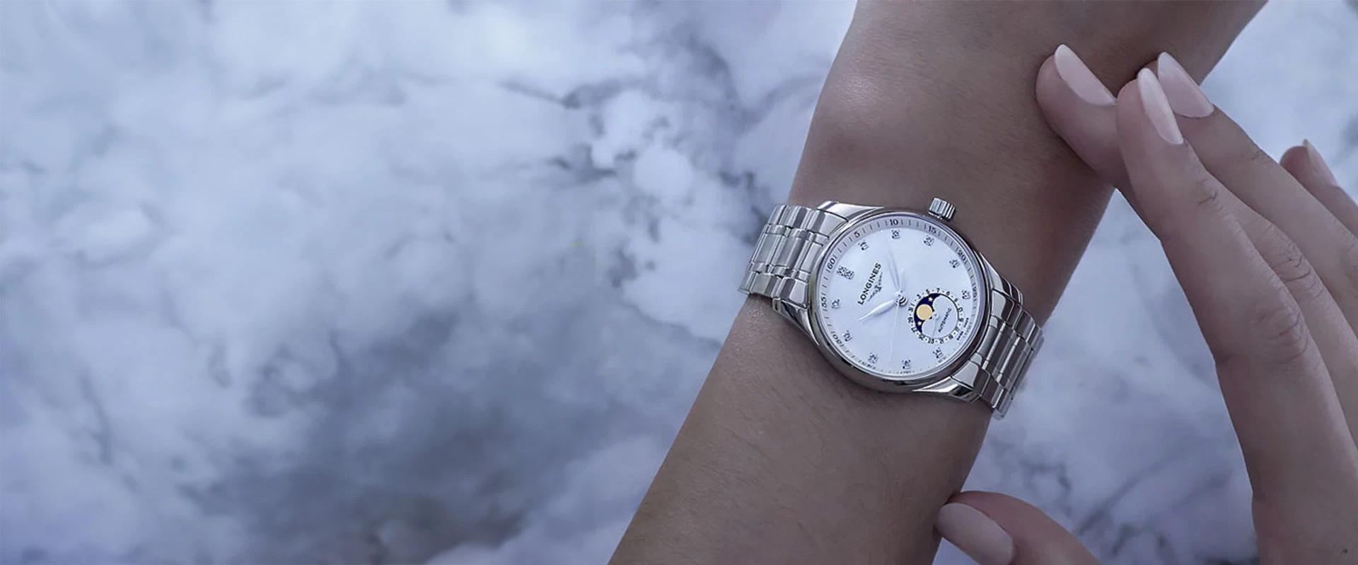 Die Eleganz einer Longines-Uhr mit über 190 Jahren Tradition