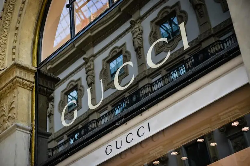 Einzigartiger Schmuck und Uhren von Gucci: ikonischer Luxus mit hundertjähriger Tradition