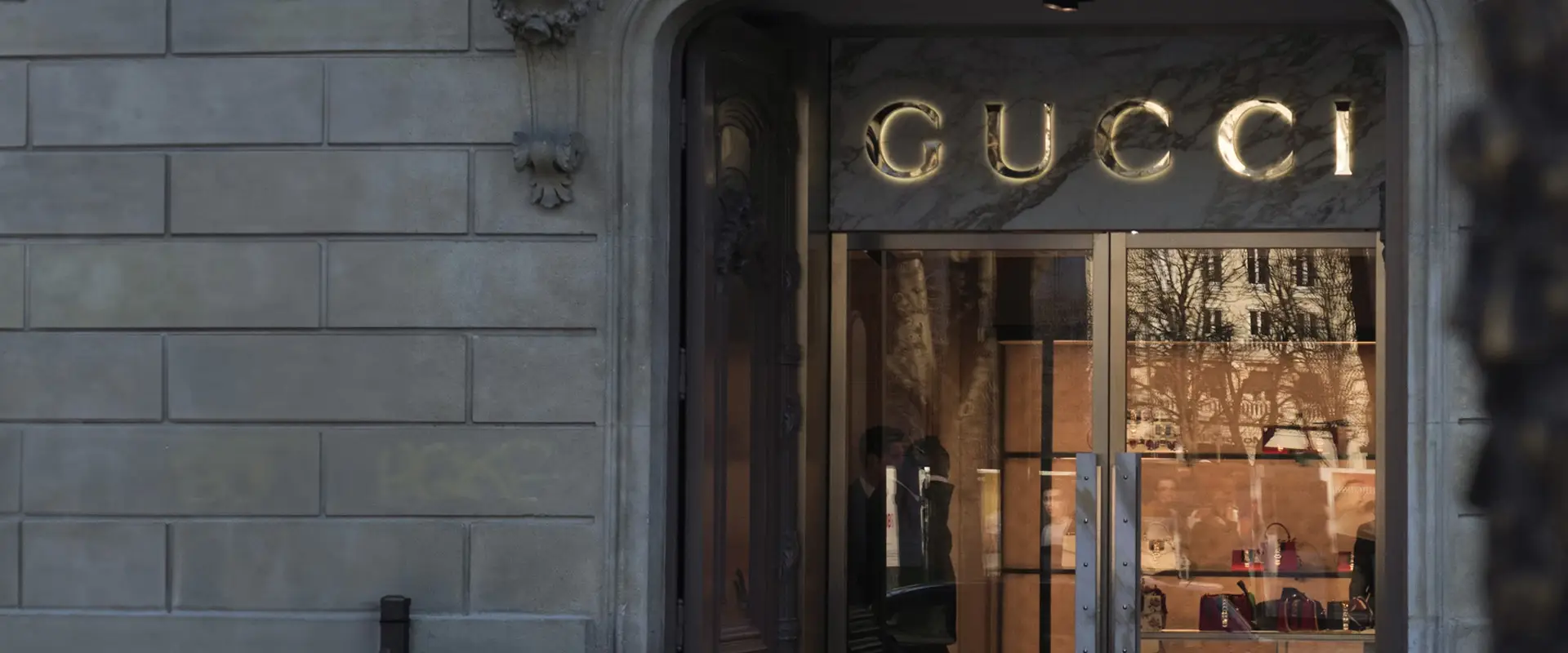 Einzigartiger Schmuck und Uhren von Gucci: ikonischer Luxus mit hundertjähriger Tradition