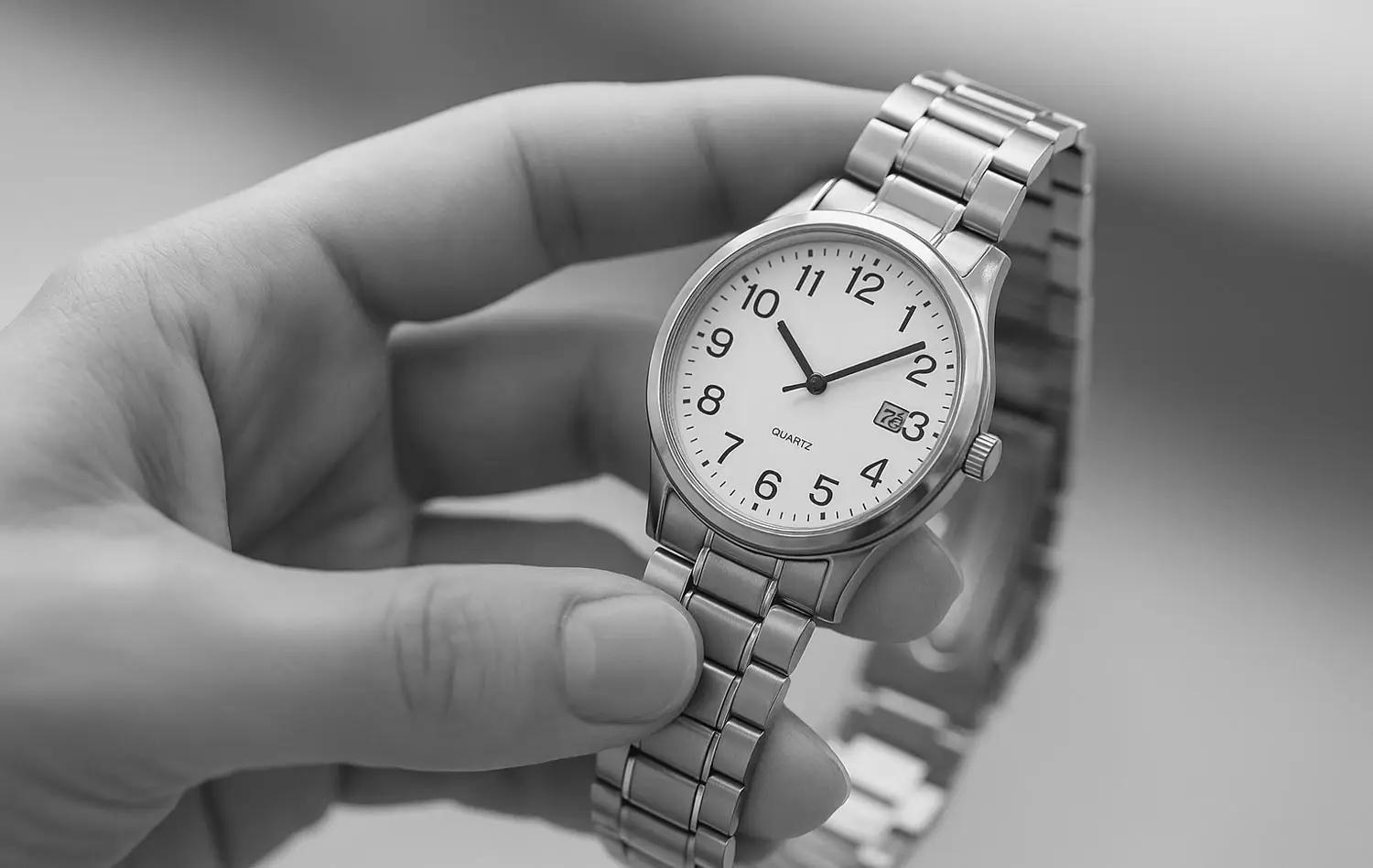 1. Bringen Sie Ihre bei BENY gekaufte Uhr mit.