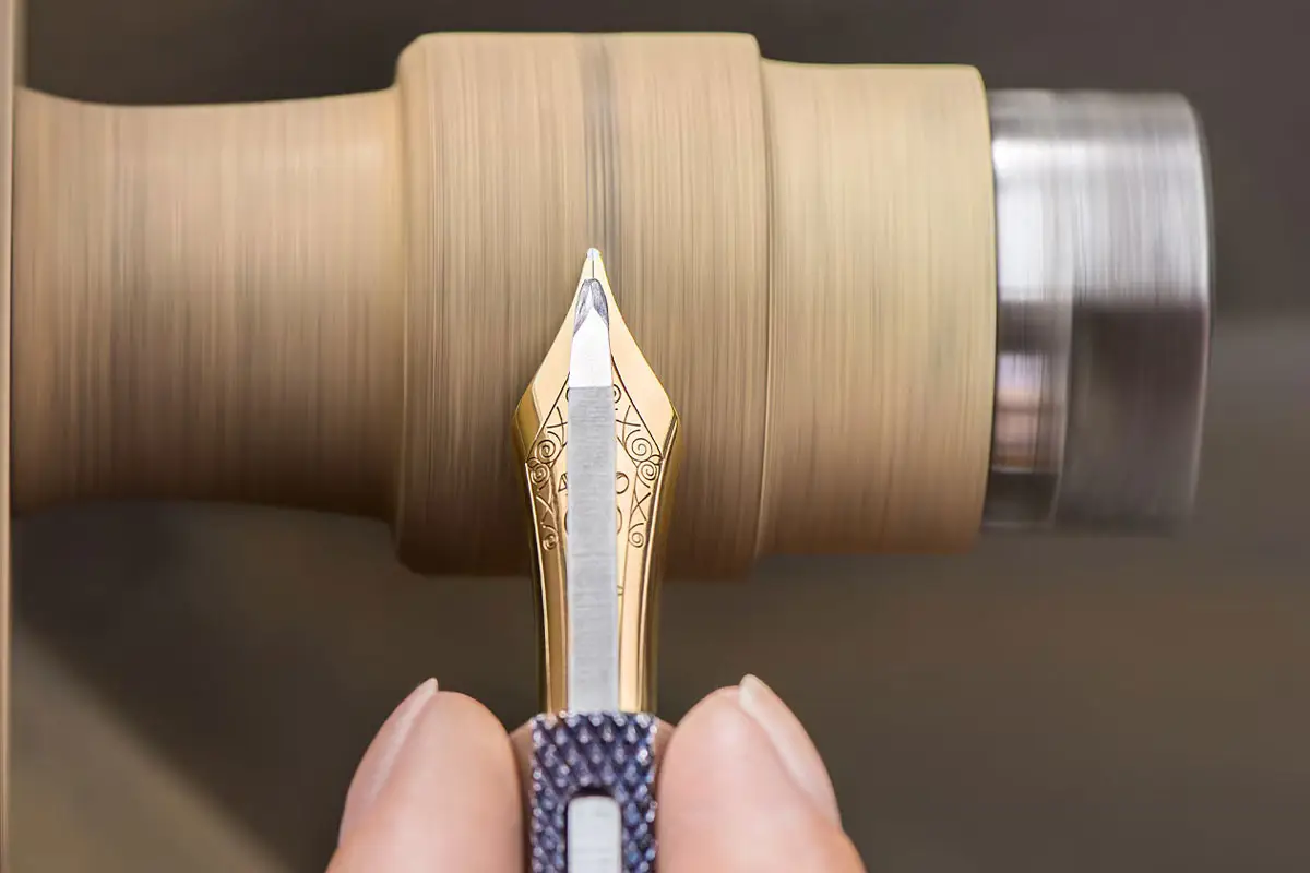 Wie pflegt man einen Füllfederhalter richtig